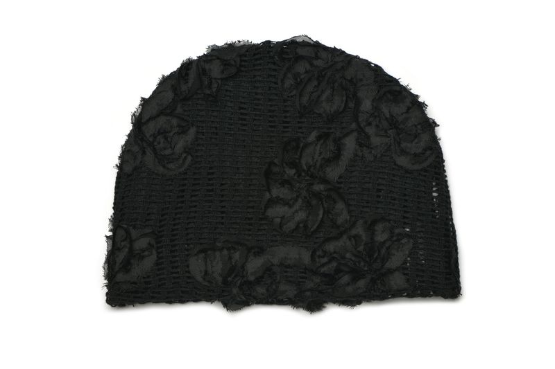 ROSA KNIT BEANIE IN BLACK