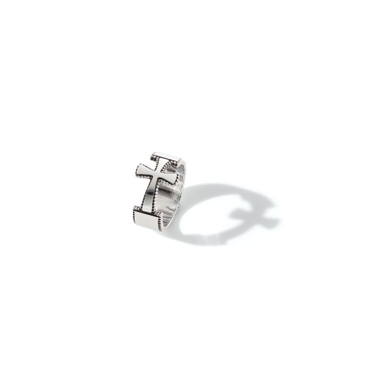 Frica Jewelry（フリカ ジュエリー）の「HALF CROSS RING (Thick)（Accessories）」