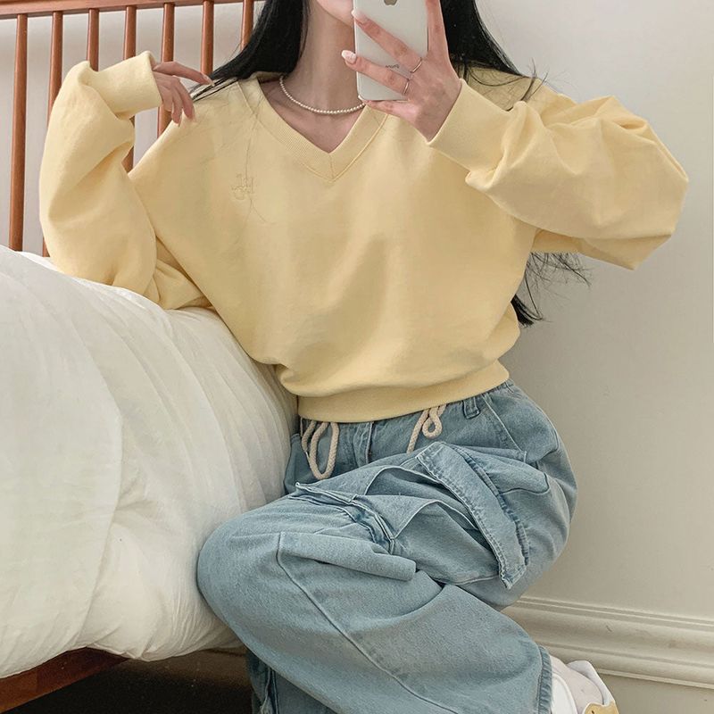 [Bellide made] Pastel V-neck cropped sweatshirt