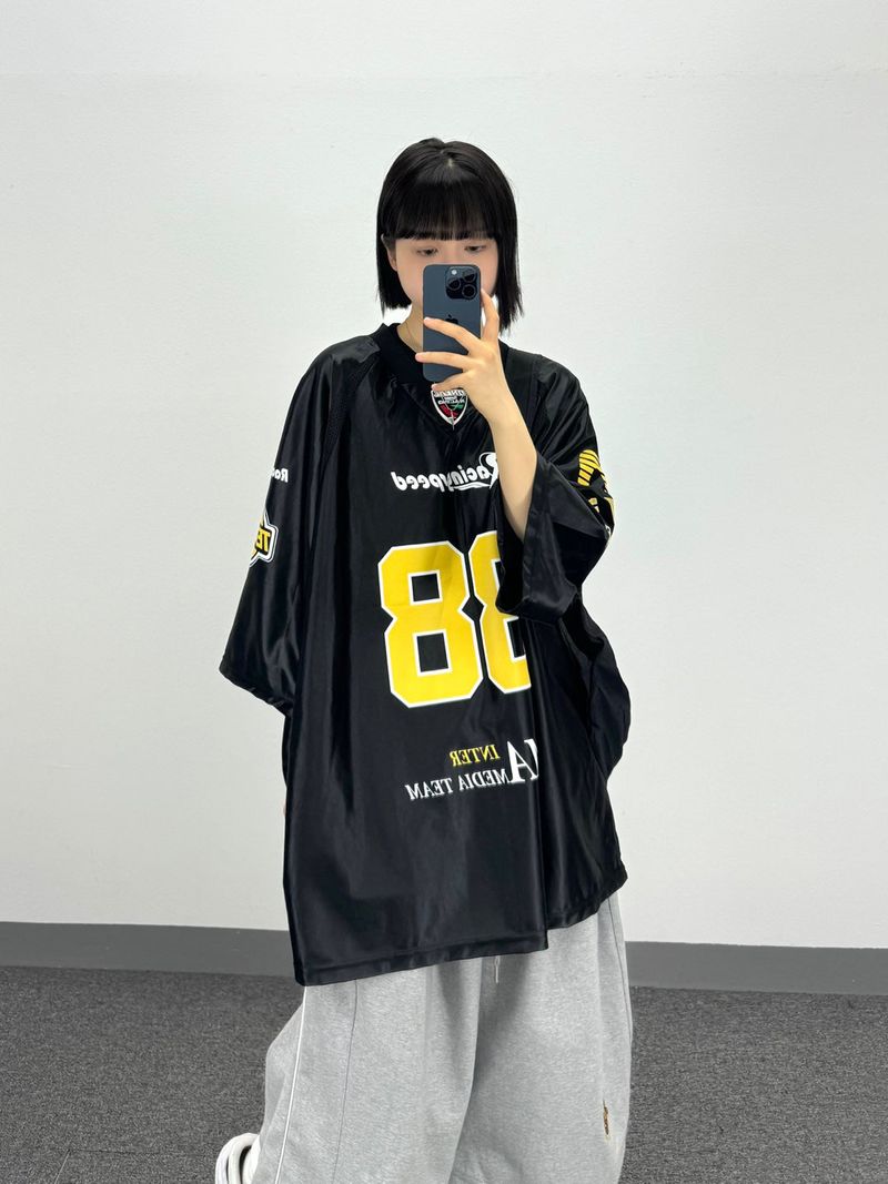 88 metal v-neck t