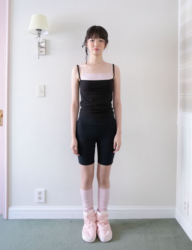TWO-TONE SLEEVELESS TOP (PINKBLACK)