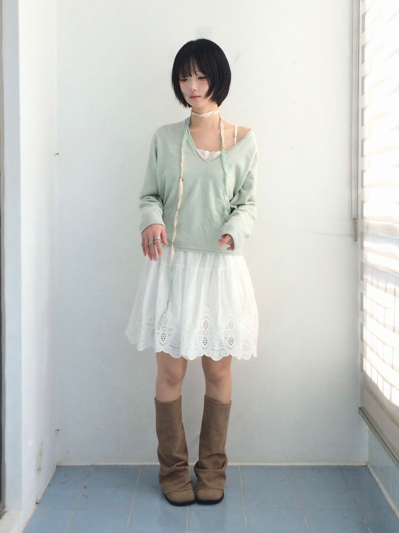 Soft V-neck Layered Knitwear