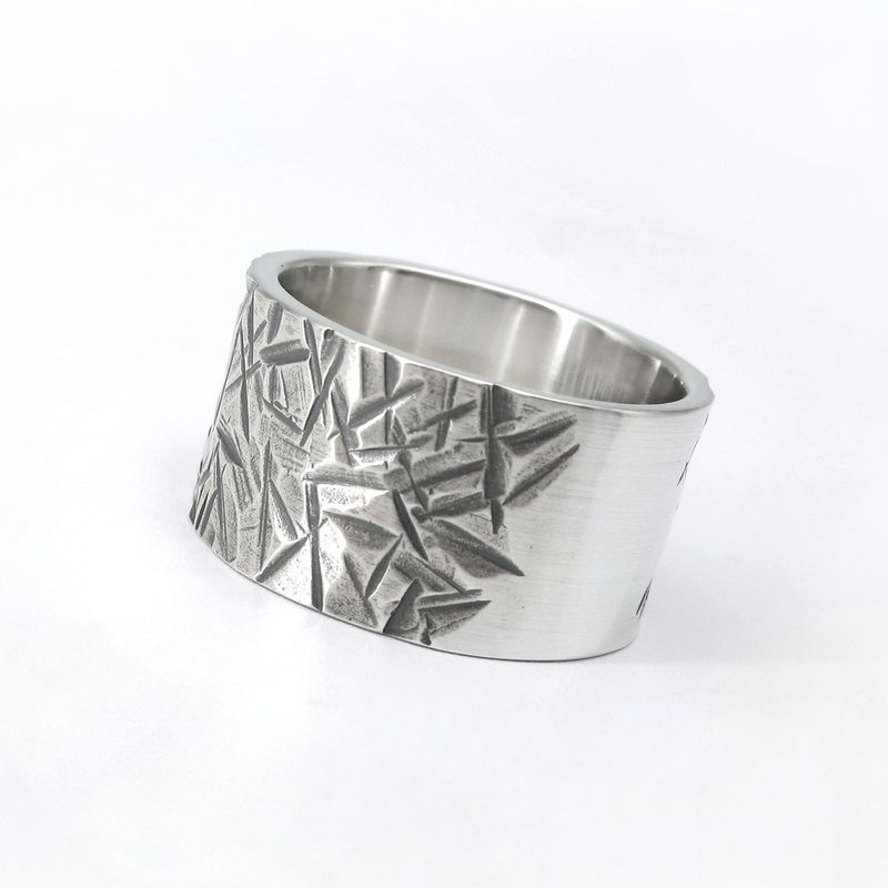 Rough12 vintage silver ring