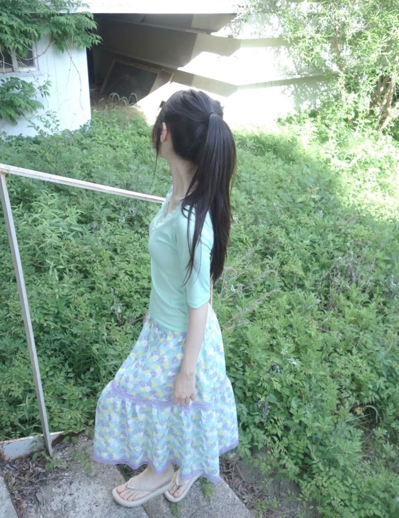 lilac skirt