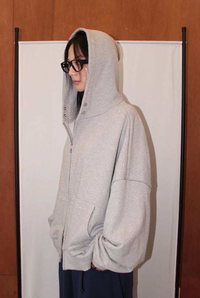 DOUBLE BUTTON STUD HOODIE