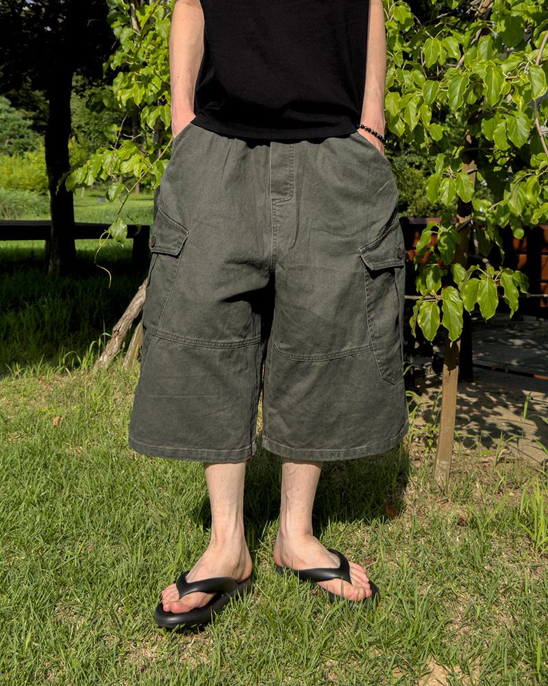 JIIGEUM（ジグム）の「Modin pig cargo Bermuda pants（Pants）」