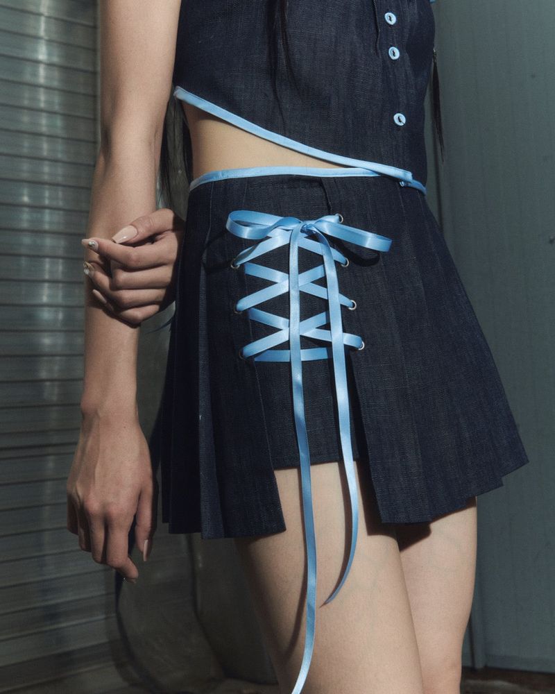 CHERRYQUIRI(チェリーキュリー)の「denim eyelet sk - deep blue(Skirts)」