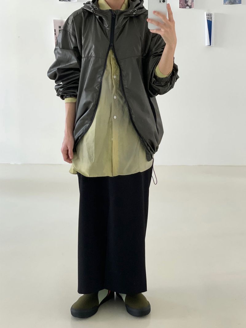Glossy string windbreaker jk