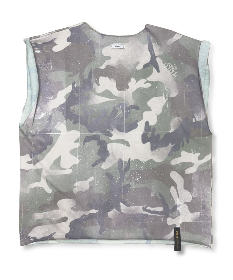 RAW-CUT SLEEVELESS CAMO
