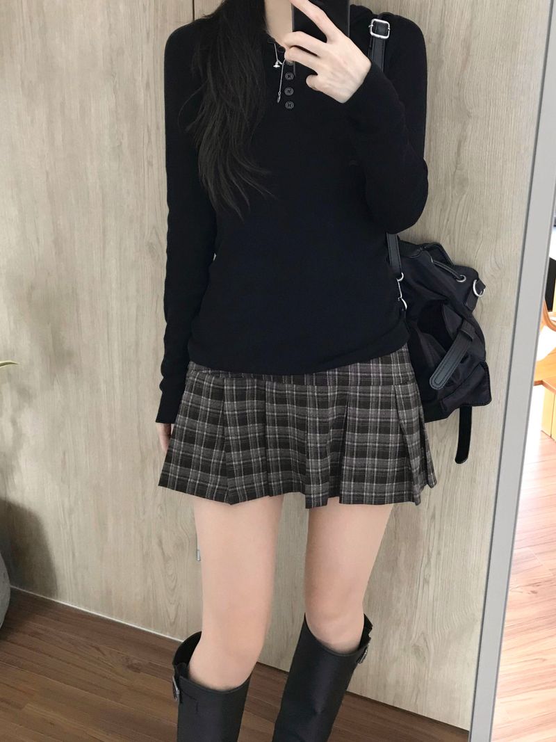 Fair Checkered Pleats Skirt (2 colors)