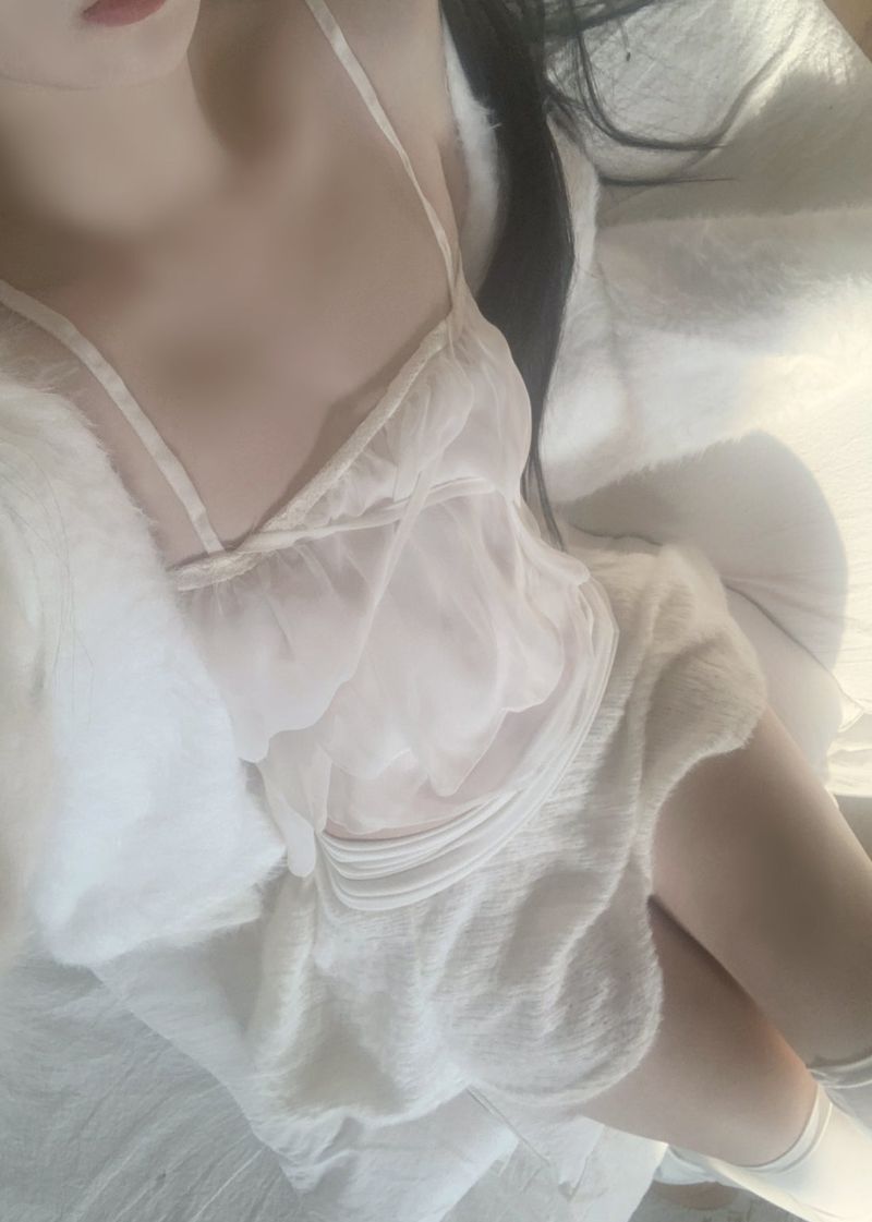 ining strap frill top (ivory)
