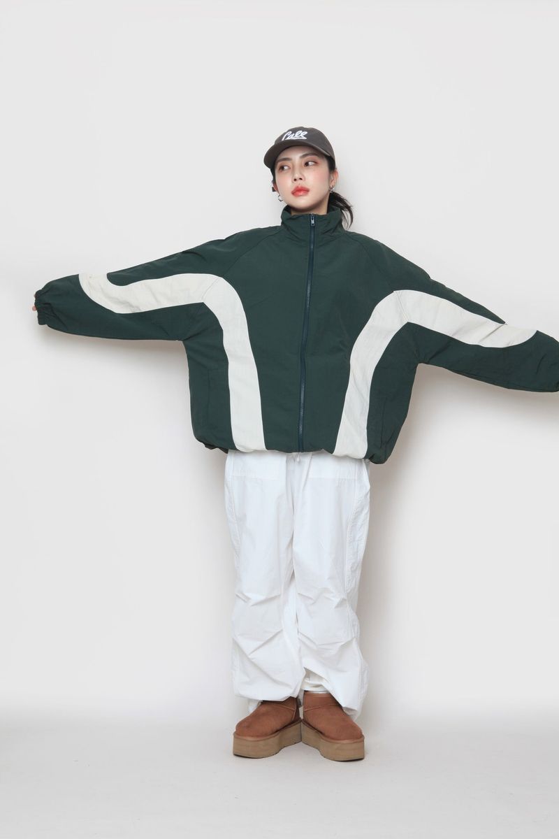 Wave Coloring Zip-Up