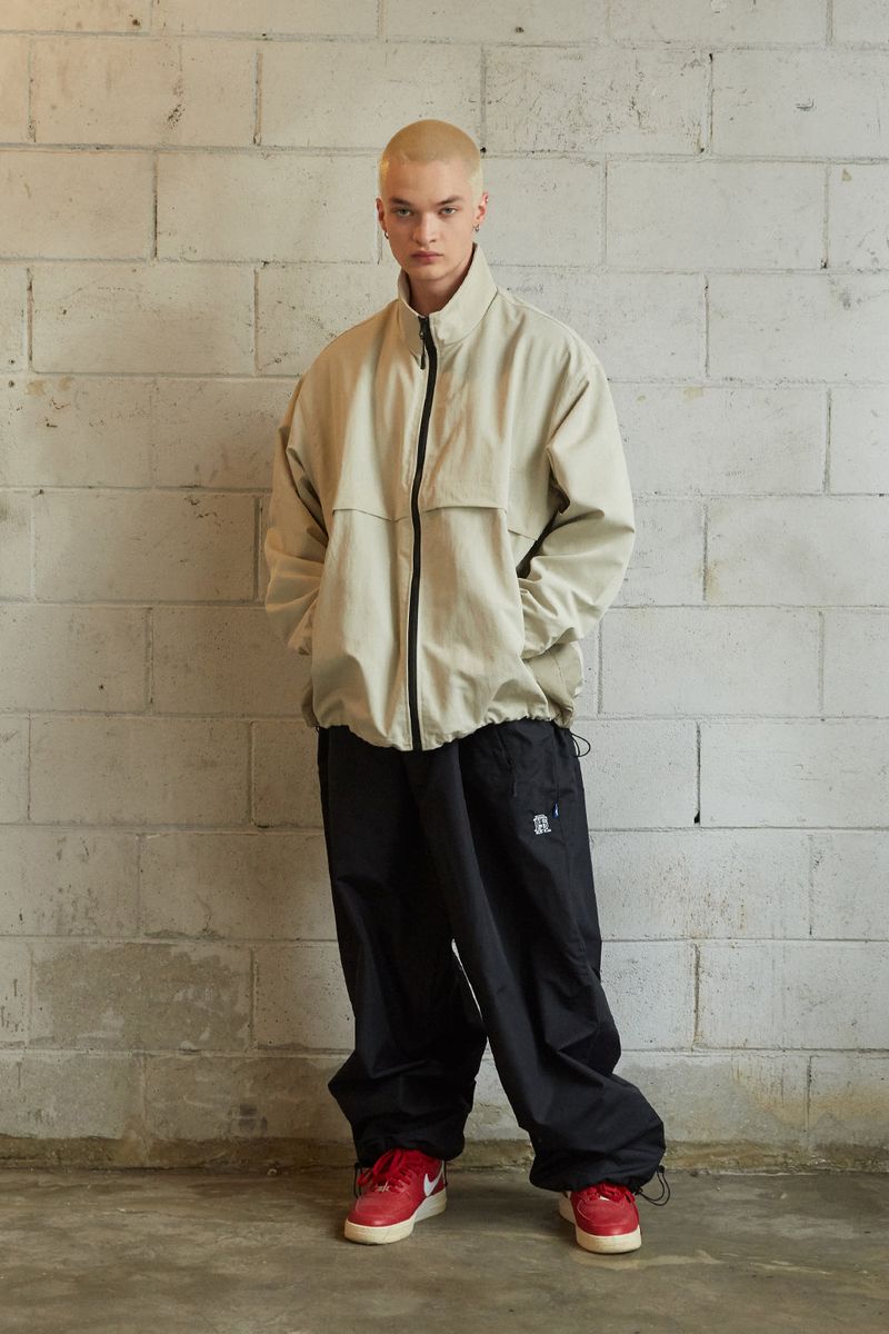 BSR2223FWJK058 CCC WIDE JACKET GRAY BEIGE