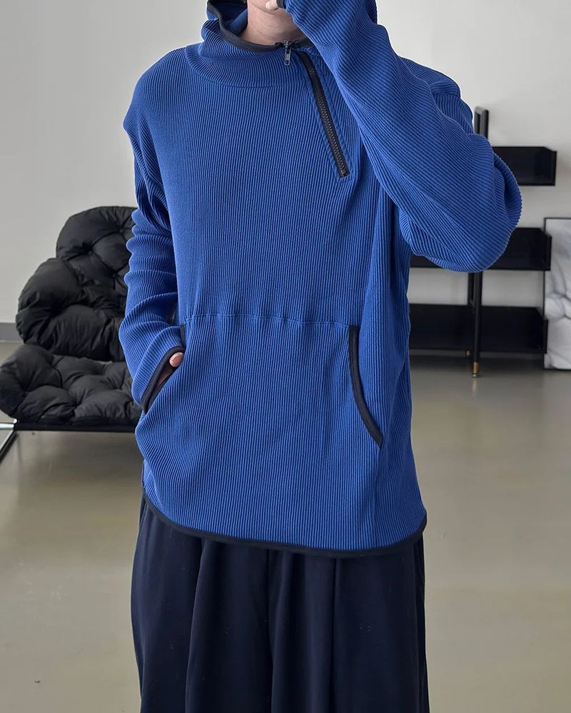 Terne ribbed diagonal zipper hoodie