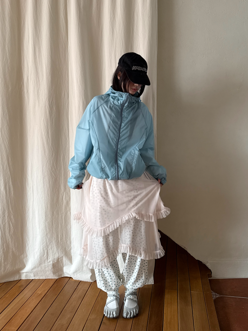 finger light wind breaker