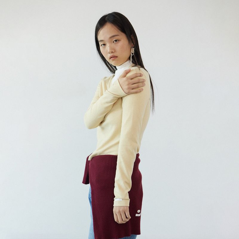 Wool V-neck daily long sleeve_yellow
