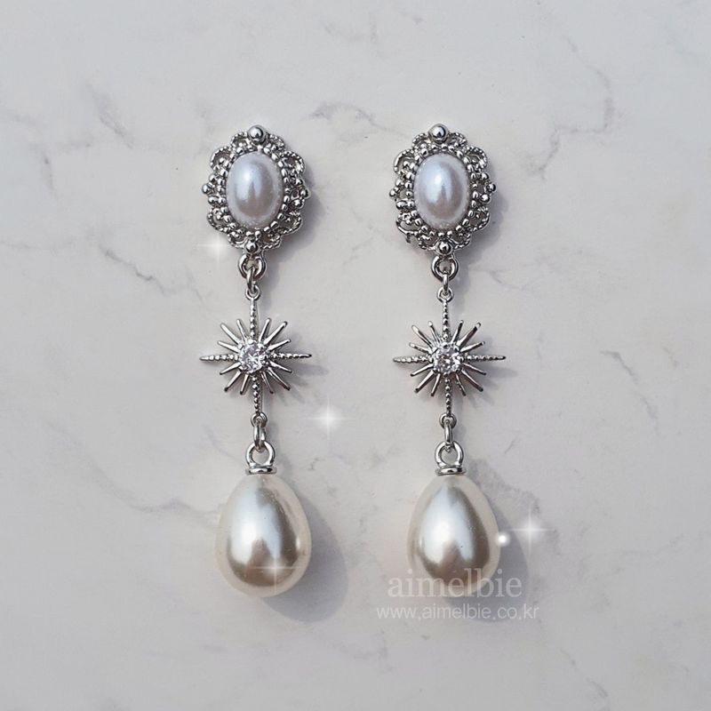 ミネルバピアス
