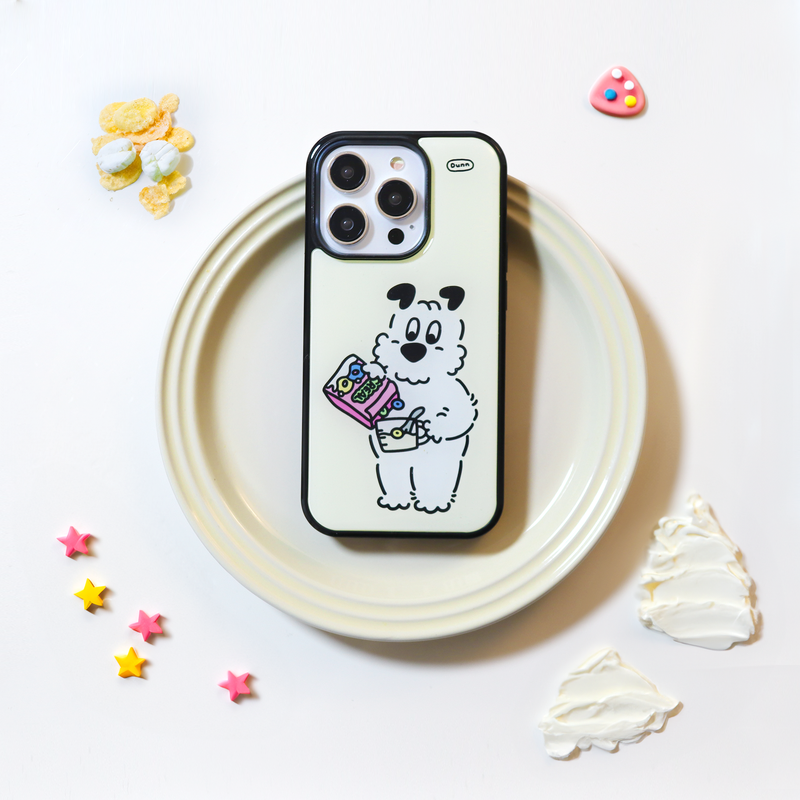 dunn dunny dunn（ダン ダニー ダン）の「シリアルクリームエポキシバンパースマートフォンケース(Cream Color)（スマホグッズ/小物）」