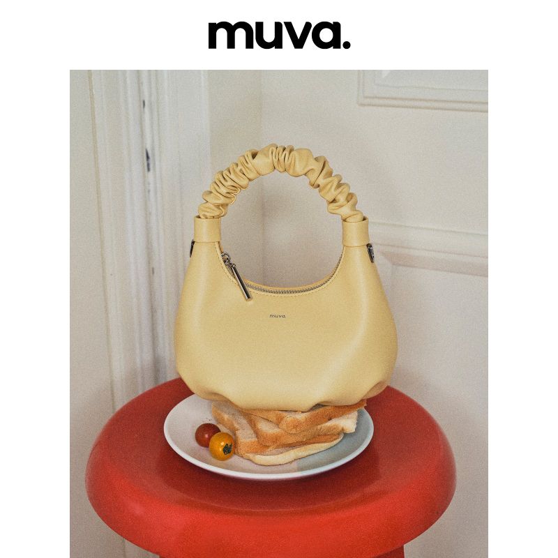 muva.（ムーヴァ）の「muva.サマー レザー クロスボディ ミニ バッグ（バッグ）」
