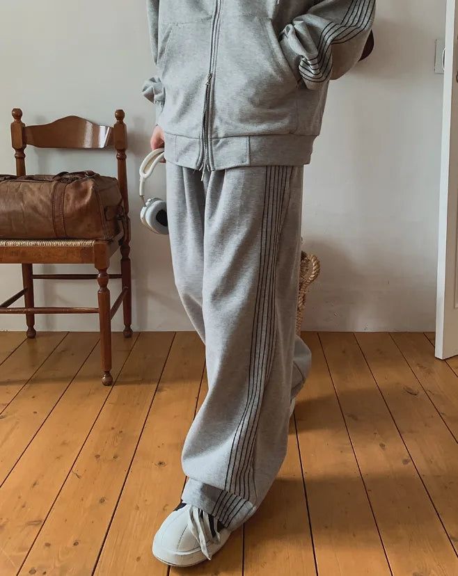 Kevin Track Wide Sweatpants