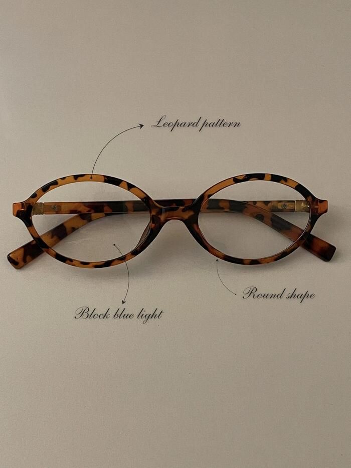 onthenextpage（オンザネクストページ）の「Round Glasses（Fashion Accessories）」