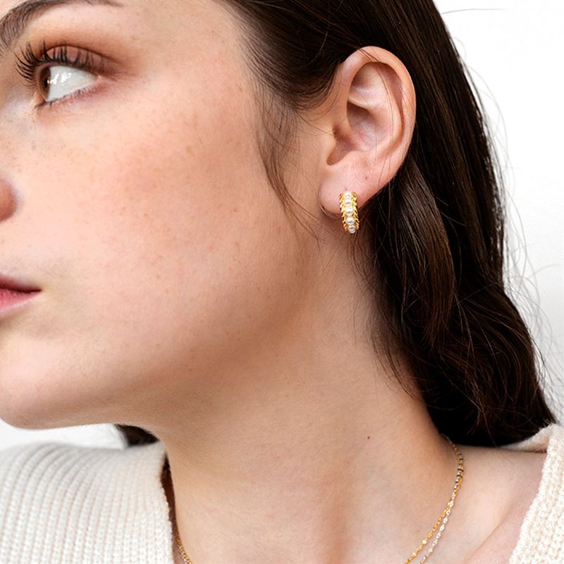 L'OMBRILLANT（ロムブリラント）の「Classic pearl earring（Accessories）」