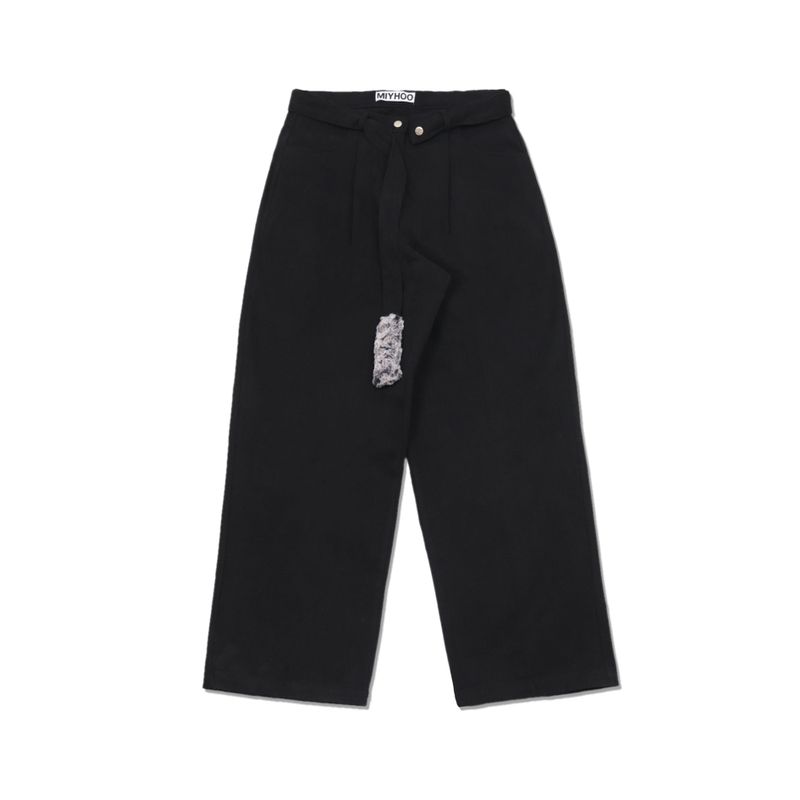 MIYHOO（ミワイフ）の「ファーリーテイルドトラウザーズ (ブラック)（パンツ）」