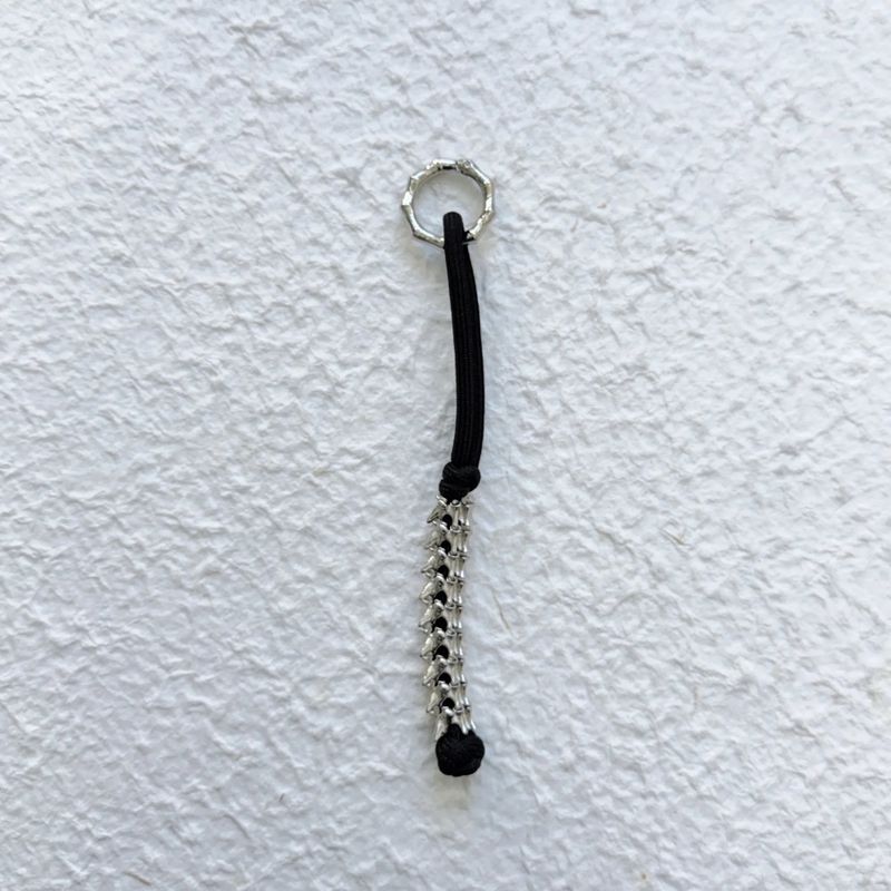 FADE MEET（フェードミート）の「Bone Link Cord Charm（Others）」