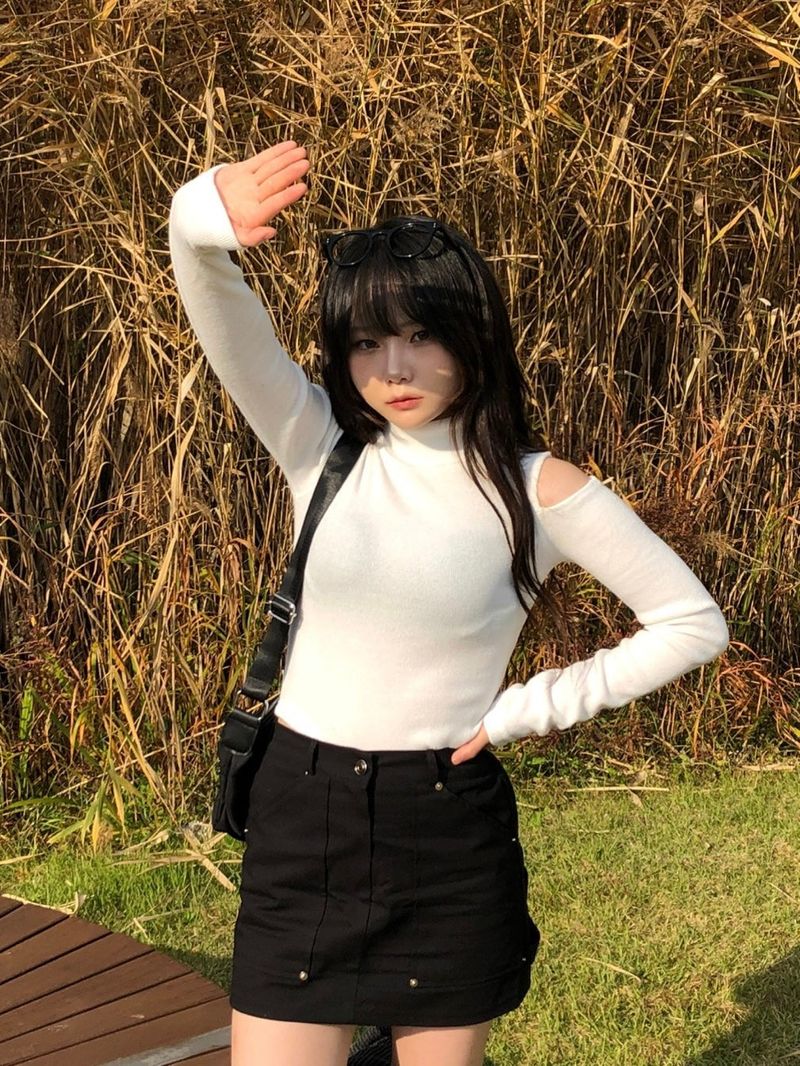 Arco iris（アルコイリス）の「Rein turtleneck T（Tops）」