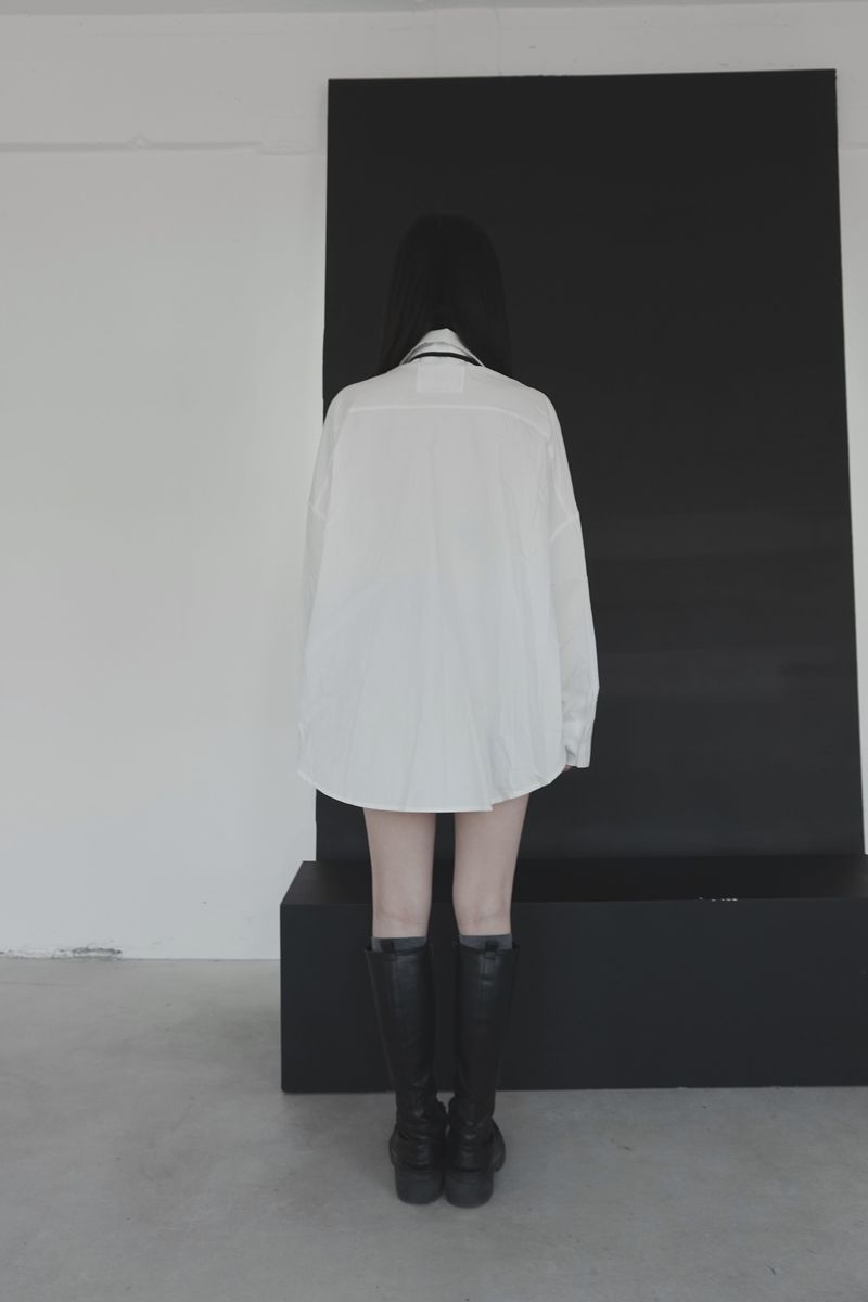 basic overfit shirt
