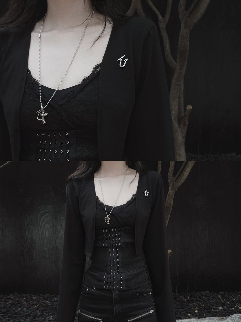 minimal seal cropped bolero