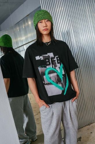 love city tee_ black