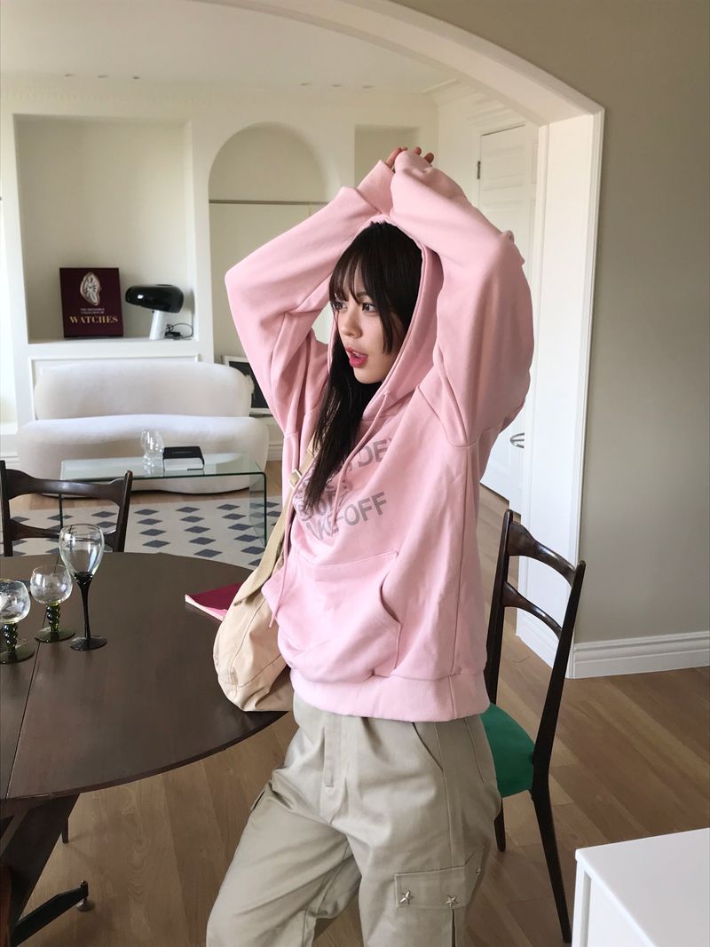 Poppy lettering hood T