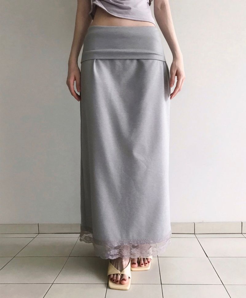cloudemotion（クラウドエモーション）の「netty roll & flow lace cotton long sk（Skirts）」