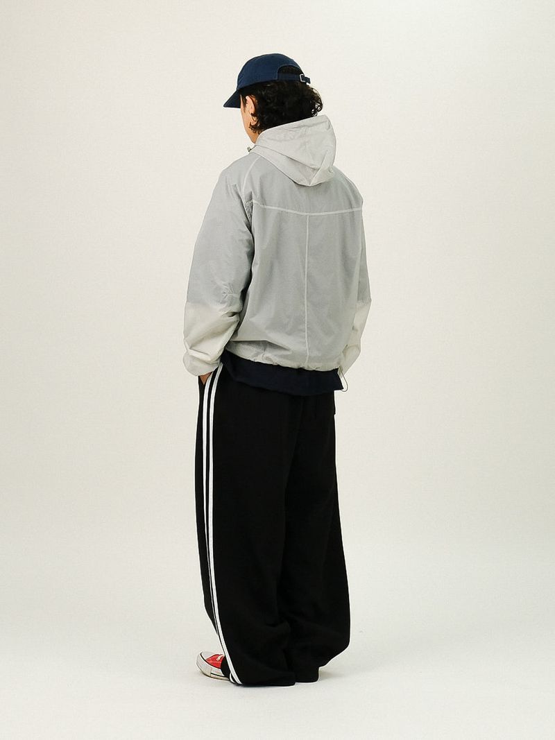 Light Nylon Hoody Windbreaker