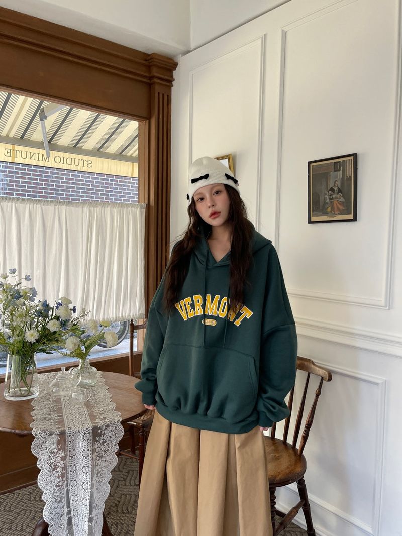 GISELE(ジゼル)の「VERMONT OVERFIT HOOD (Tops)」