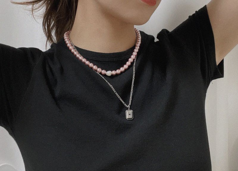 Bloom Pink Pearl Necklace