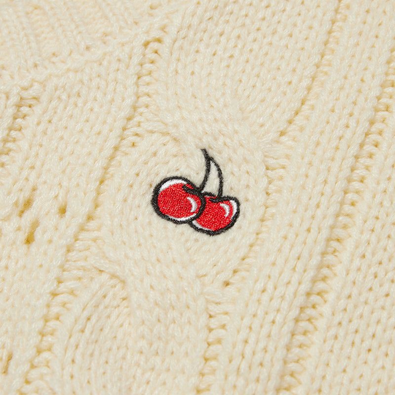 SMALL CHERRY CABLE CROP KNIT VEST [IVORY]