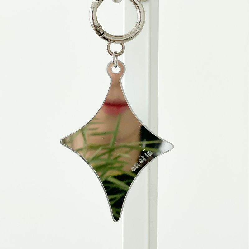 starry mirror keyring 