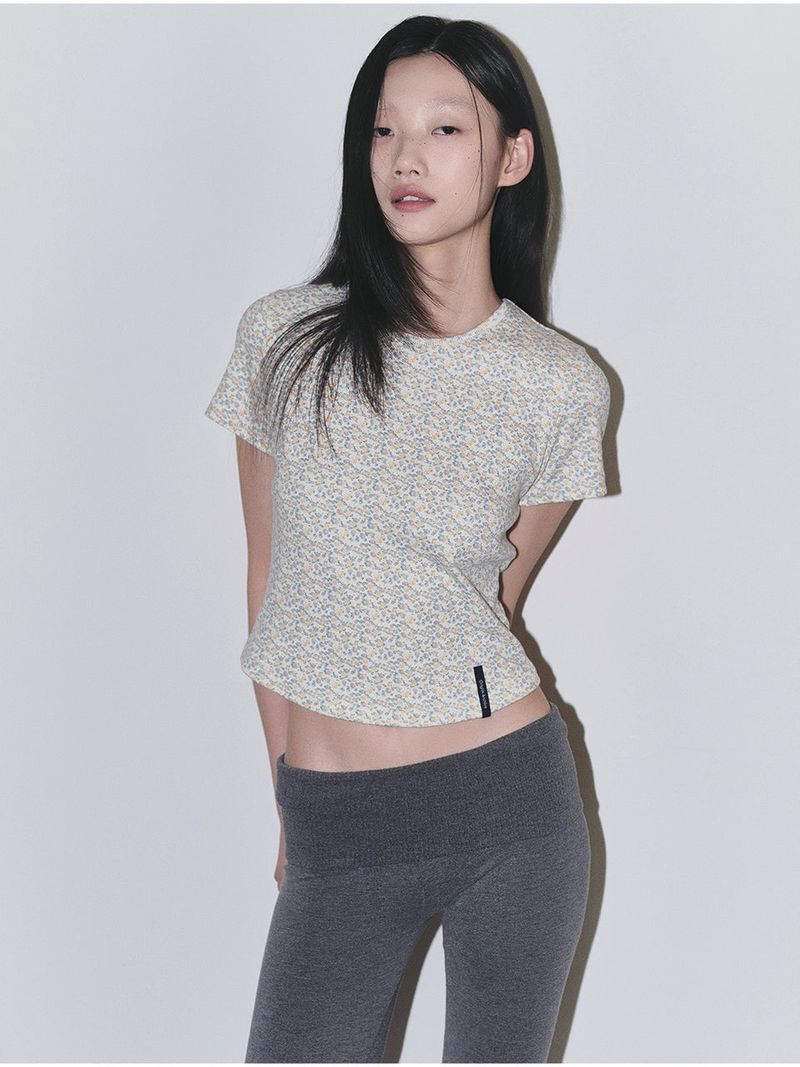 ORIGHH（オライ）の「Floral Baby Short Sleeve T-Shirt（Tops）」
