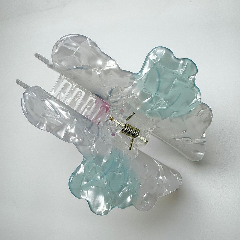 Angel cat hairpin