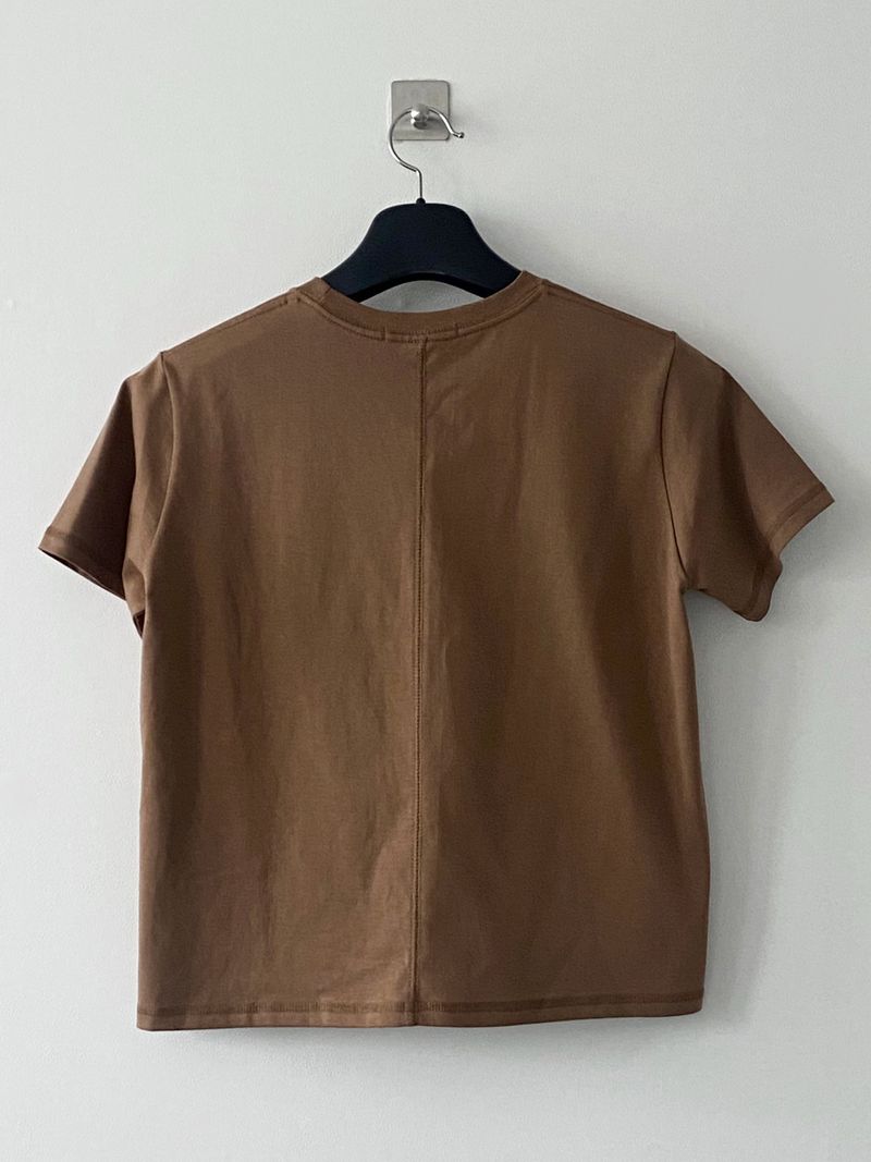 バックスティッチTシャツ