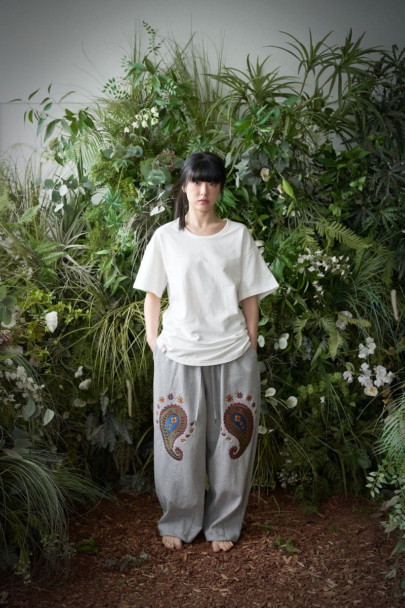 ESSENTIAL PLEAT U-NECK 1/2 TEE (Off-White)
