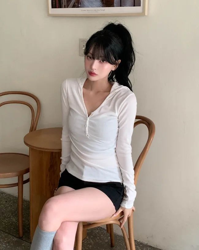 Leon V-Neck Button Slim Hoodie