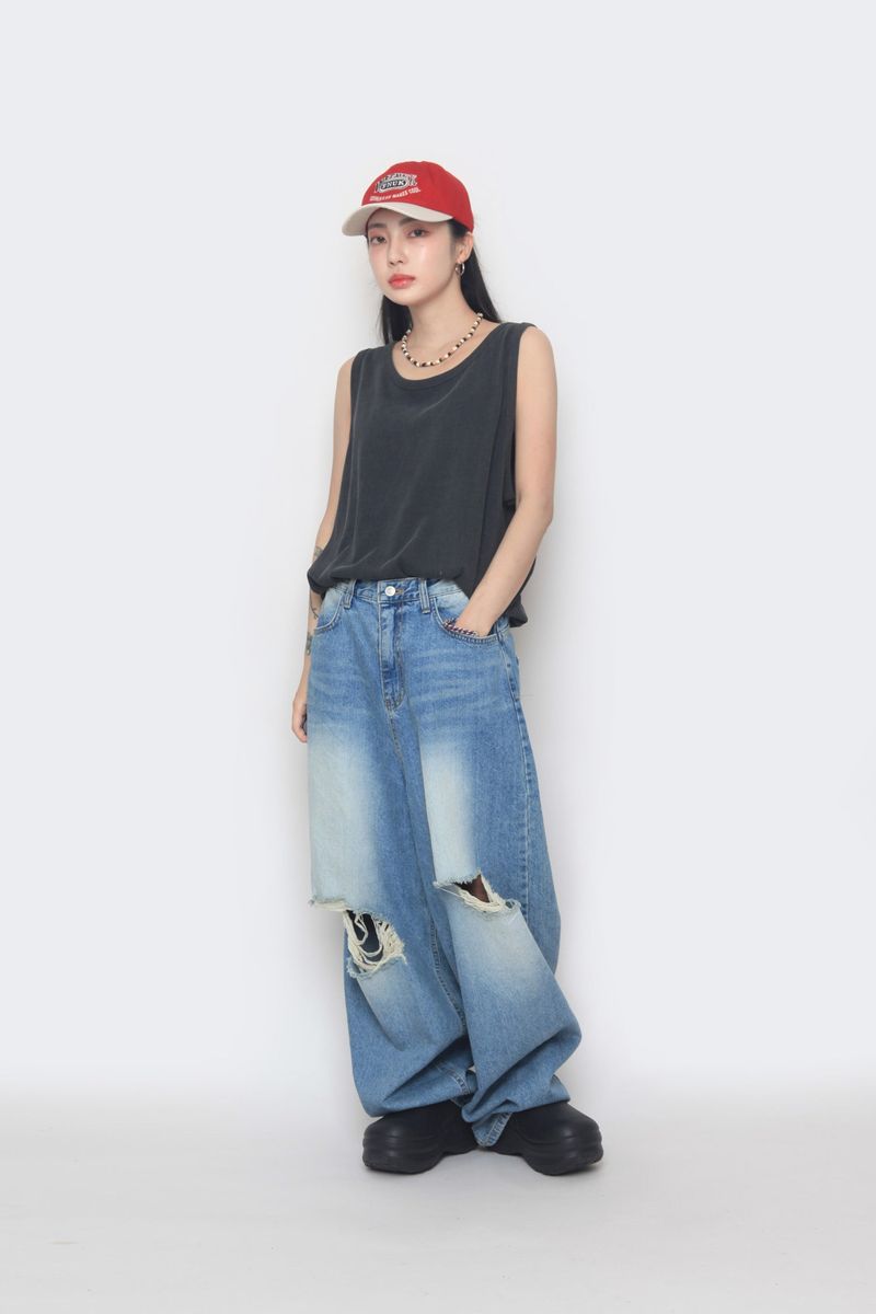 destroyed balloon denim pants
