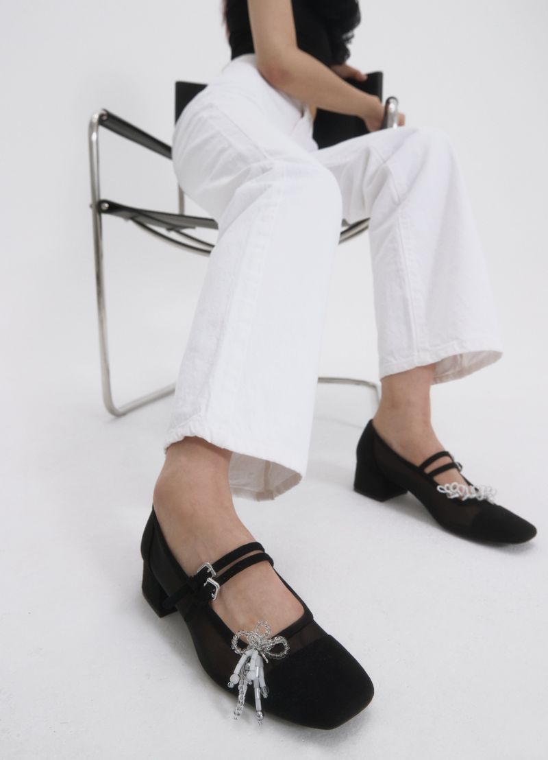 [OBJET] Nareaf pollinate shoe charm