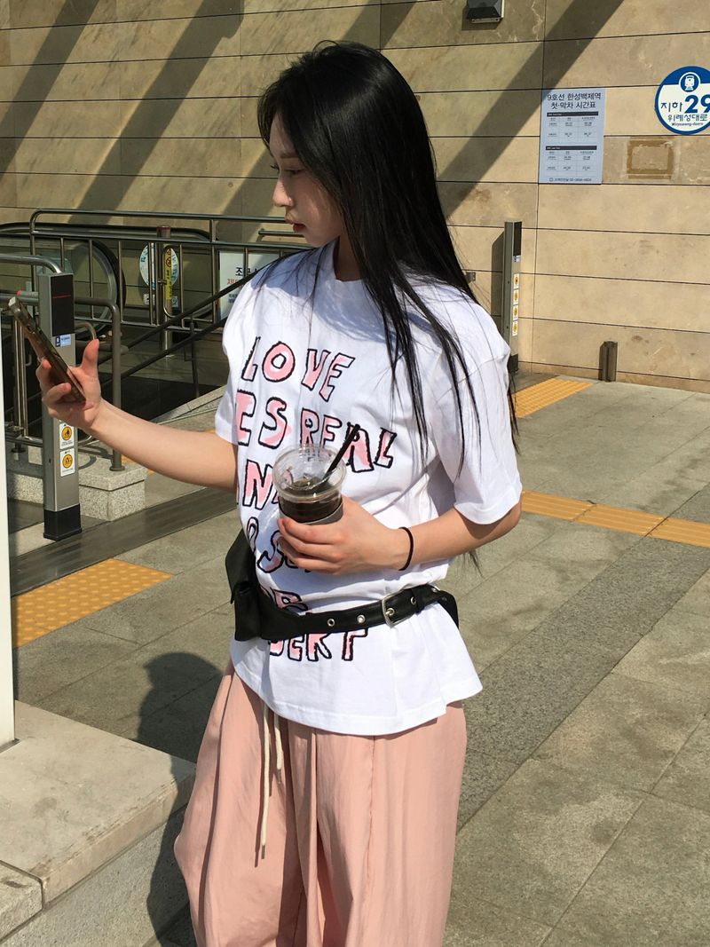 Cool Over Curved Nylon Pants (7c)