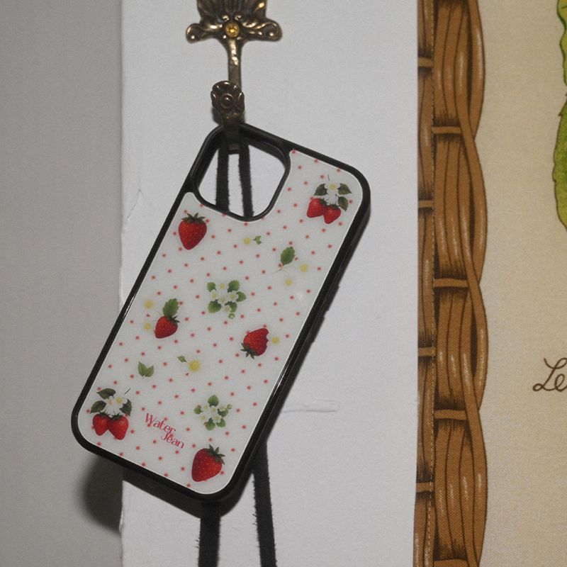 [MADE] fruits dot case (strawberry) - ivory