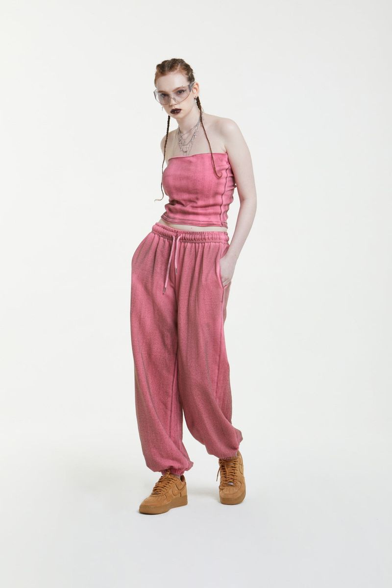 STAIN TOP