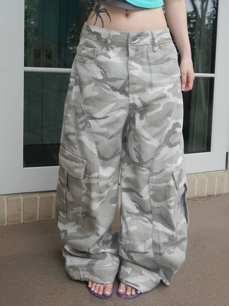 cloud camo cargo pt